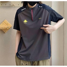 灰色