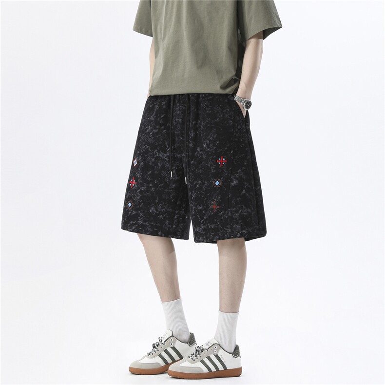 深度库存刺绣弯刀短裤染裤子P35控68，男装牛仔裤，电商D205