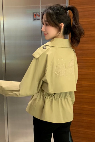 欧洲站设计感抽绳收腰短款风衣外套女秋新款英伦风双排扣休闲上衣,女装短外套,梦懿尔