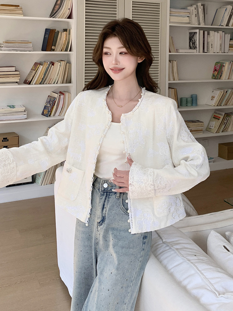 新中式刺绣亮片苎麻短外套女2025春季新款重工蕾丝钩花小香风上衣,女装短外套,浙宝208A