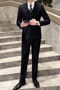 西服套装男西装男士商务休闲职业装修身新郎伴郎结婚三件套礼服潮图片