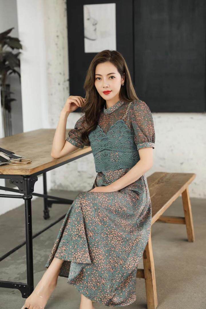 碎花假两套连衣裙，女装连衣裙，蓝芝衣秀