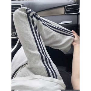 美式cleanfit三条杠纹理卫裤男款秋季潮牌宽松运动裤垂感直筒长裤图片