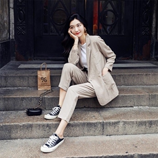 简约气质纯色潮流韩版2021年秋季显瘦优雅两件套，女装套装/套裙，辉之琳
