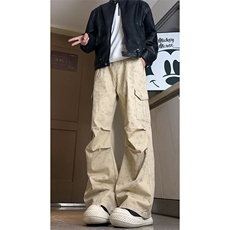 卡其色