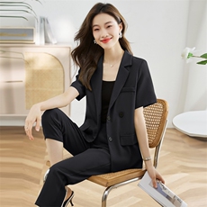 时尚西装套装女2025年夏季新款显瘦气质绿色西服两件套潮，女装套装/套裙，采品优优