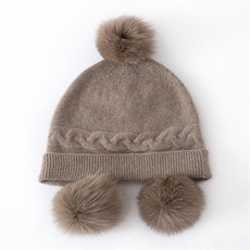 2025年春季新款百搭女士球球双股加厚护耳帽，帽子，戎咖羊绒