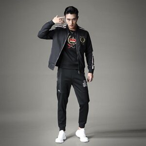 2021 秋款新款小蜜蜂徽章刺绣正常尺码 夹克衫 55025-1图片