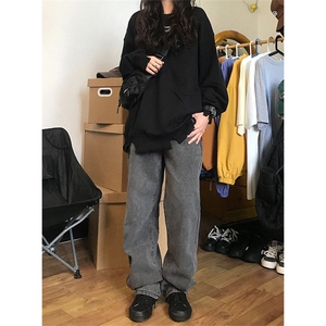 B318B-BB02-P45  中性男装个性破洞贴布卫衣图片