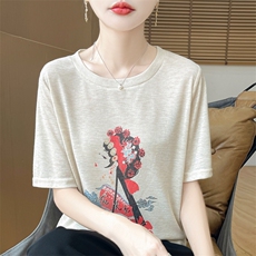 2025年夏季休闲风常规不连帽短袖修身型圆领时尚百搭上衣短袖，女装T恤，绒宛羊绒