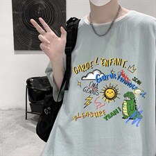 灰绿色