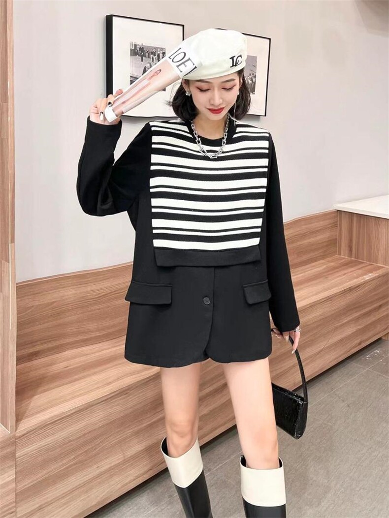 [现货]西装拼接假两件，两色、两个码，女装西装，依柏璐(1F)