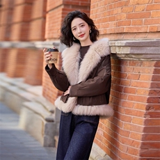 现货！！！轻奢狐狸毛鹅绒羽绒服，女装羽绒服，素月