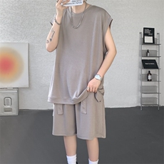 灰色