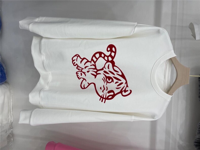 现货小老虎卫衣，女装卫衣/绒衫，魅力布梵