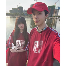 抖音得物高品质二开240克宽松纯棉美式潮牌三条杠织带短袖T恤，男装T恤，电商A486-1