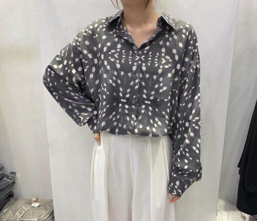 定制款面料衬衣两个颜色要排单，其它，SMOOTH