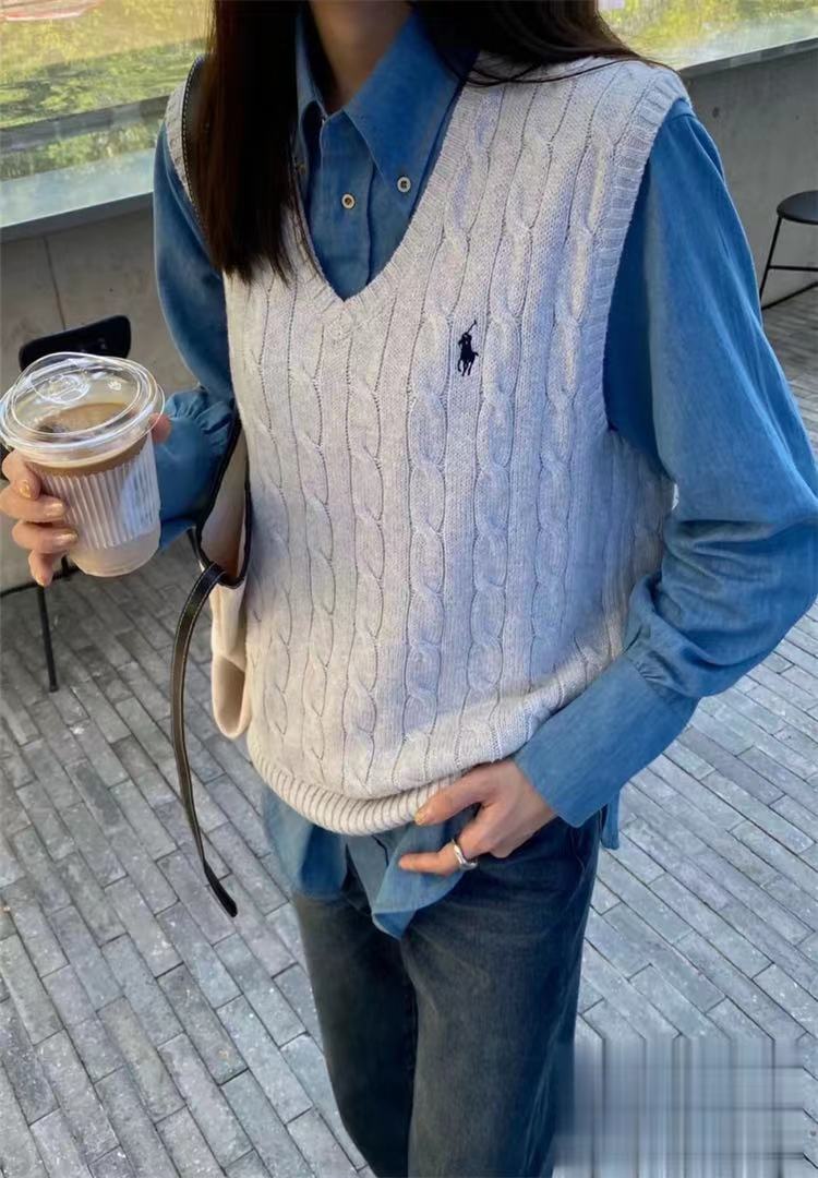 针织马甲女背心秋冬新款宽松无袖外搭v领坎肩复古马夹,女装T恤,半城羊绒