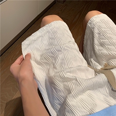 白色