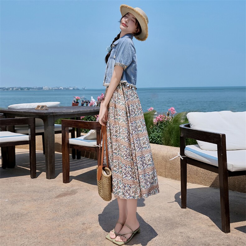 2025年夏季新品现货波西米亚印花吊带连衣裙+牛仔短袖两件套,女装套装/套裙,臻衣坊