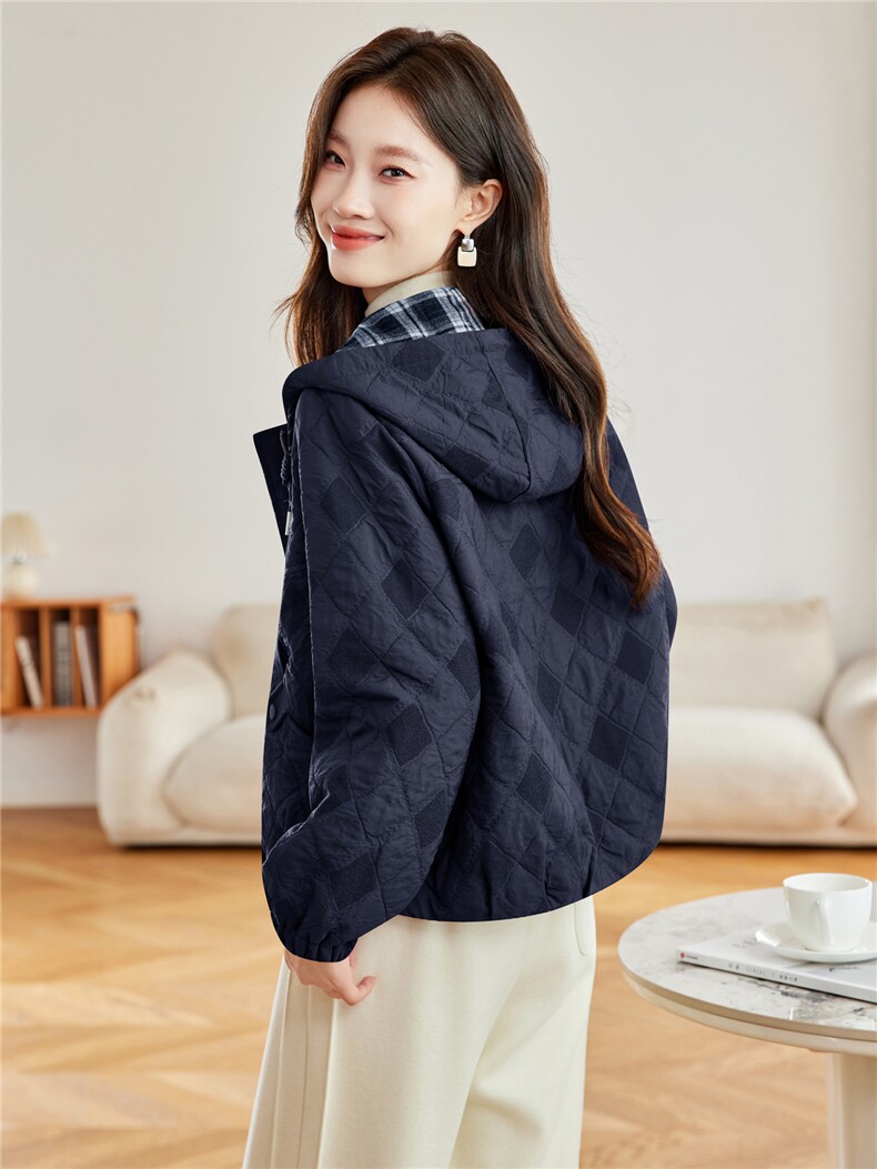 时尚菱格纹连帽夹棉外套女2026春新款宽松休闲短款,女装短外套,简韵佳