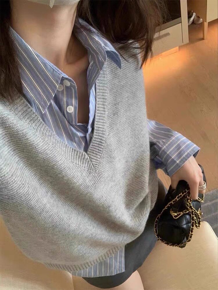 马甲女款2024新款春秋V领宽松坎肩灰色外穿针织背心外搭无袖上衣,女装马甲,嘉日羊绒