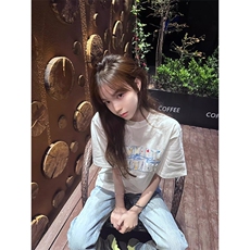 白色