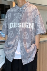 灰色