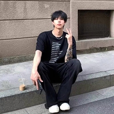 全棉常规纯色日常宽松型青少年落肩袖圆领ins潮牌印花短袖T恤，男装T恤，星座506A