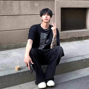 全棉常规纯色日常宽松型青少年落肩袖圆领ins潮牌印花短袖T恤图片