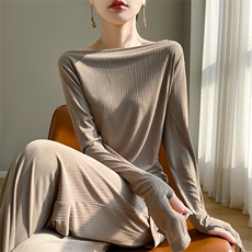 羊范法式优雅设计感醋酸显瘦上衣女一字领坑条修身打底不规则长袖，女装蕾丝衫/雪纺衫，优麦羊绒（原洪叶羊绒）