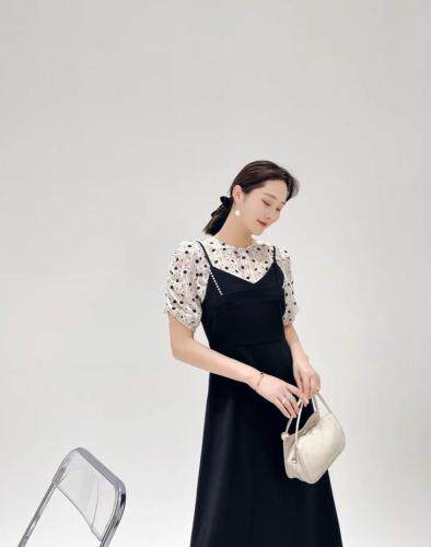 2021年春夏新款西装连衣裙欢迎选购，女装西装，韩伊雪