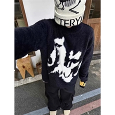 黑色