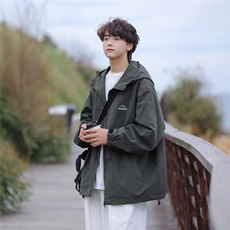 绿色