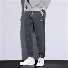 灰色