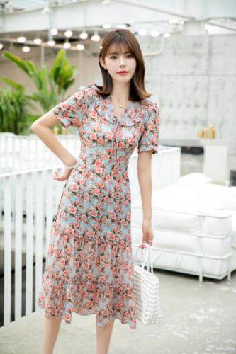 现货夏季碎花连衣裙，女装连衣裙，爽靓爽