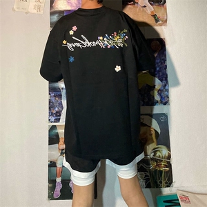 万针全刺绣工艺抖音得物高品质260克重磅纯棉双纱美式高街短袖T恤图片