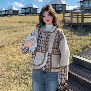 小香风格子拼接毛呢短款外套女秋冬2025新款设计千金感超好看大衣图片
