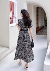 2023夏装连衣裙，女装连衣裙，贻思茗