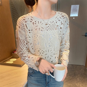 宽松慵懒风100%纯羊毛衫女士圆领刺绣钩花镂空毛衣短款羊绒衫上衣图片