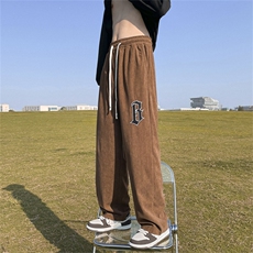 咖啡色