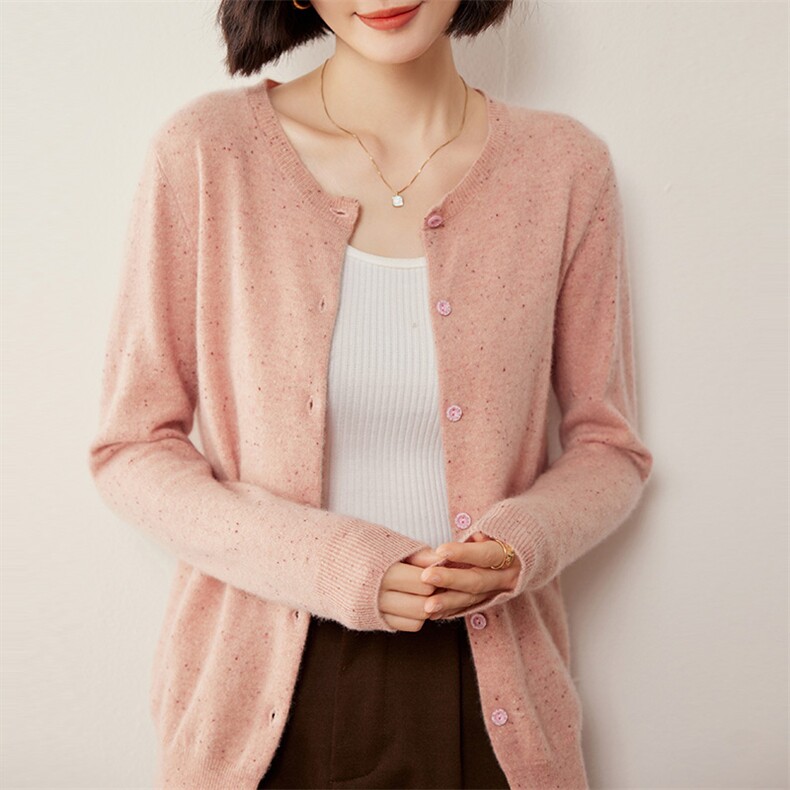 圆领宽松外穿慵懒风针织开衫女秋冬季新款35%羊绒外套短款长袖，女装羊绒衫，缇曼羊绒