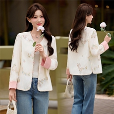 主推现货重工艺新款新中式春季刺绣提花设计感时尚气质减龄外套，女装防晒衣，韩美纤衣