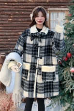黑白格子中长款毛呢外套女2025冬新款夹棉设计感宽松羊羔毛厚棉服，女装毛呢外套，2C317A