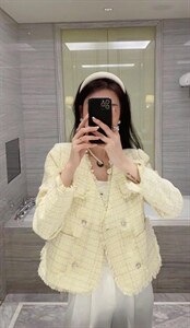 2022春款小香风外套图片