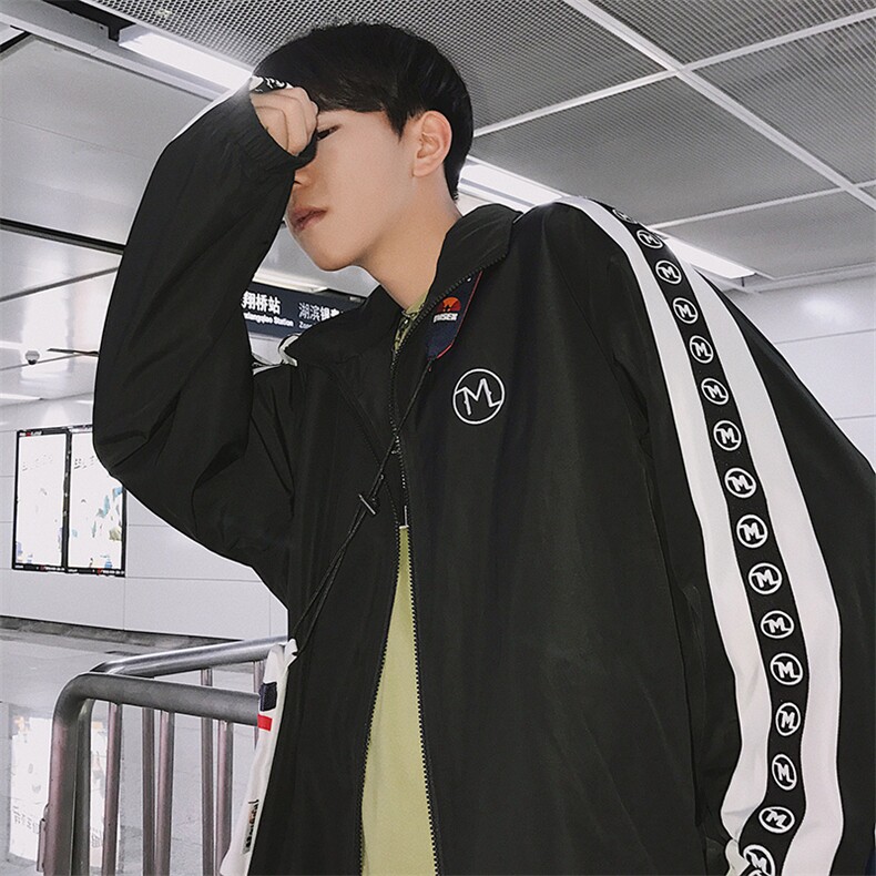 A003-HJ011-P40秋装新款袖子接拼M印花休闲男士夹克外套港仔，男装夹克，电商A003
