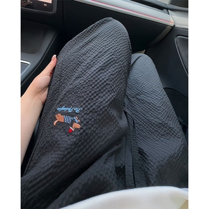 特批P25无差价夏季美式薄款刺绣腊肠狗泡泡纱男宽松阔腿长裤K5688图片
