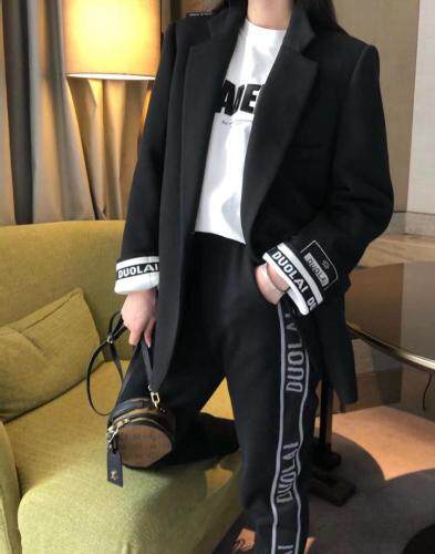 【现货】春季新款欧版帅气西装，女装西装，多来