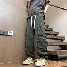 军绿色
