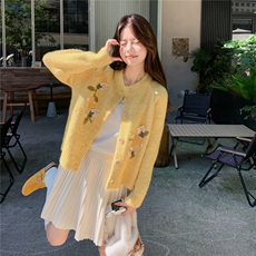女装穿搭新款洋气春秋季绣花长袖针织开衫上衣休闲毛衣，女装针织衫/毛衣，水衣源